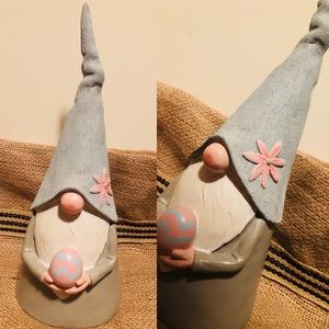 Easter gnome